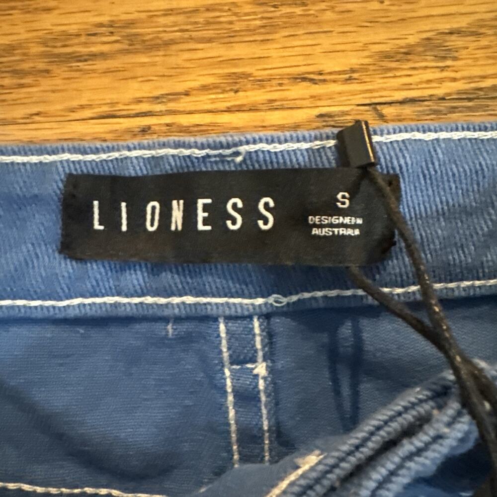 Lioness Womens Blue Miami Vice Denim Cargo Baggy Pants Size S NWT Y2K Workwear - Picture 4 of 8